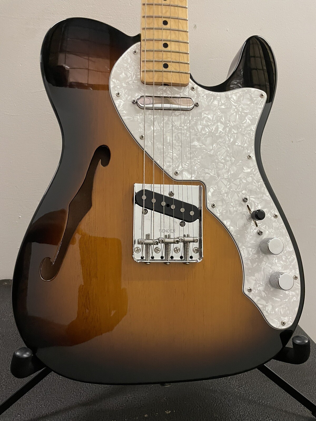 2007 Fender Mexico Telecaster Thinline 1969 Re-Issue 2 Tone Sunburst Guitar