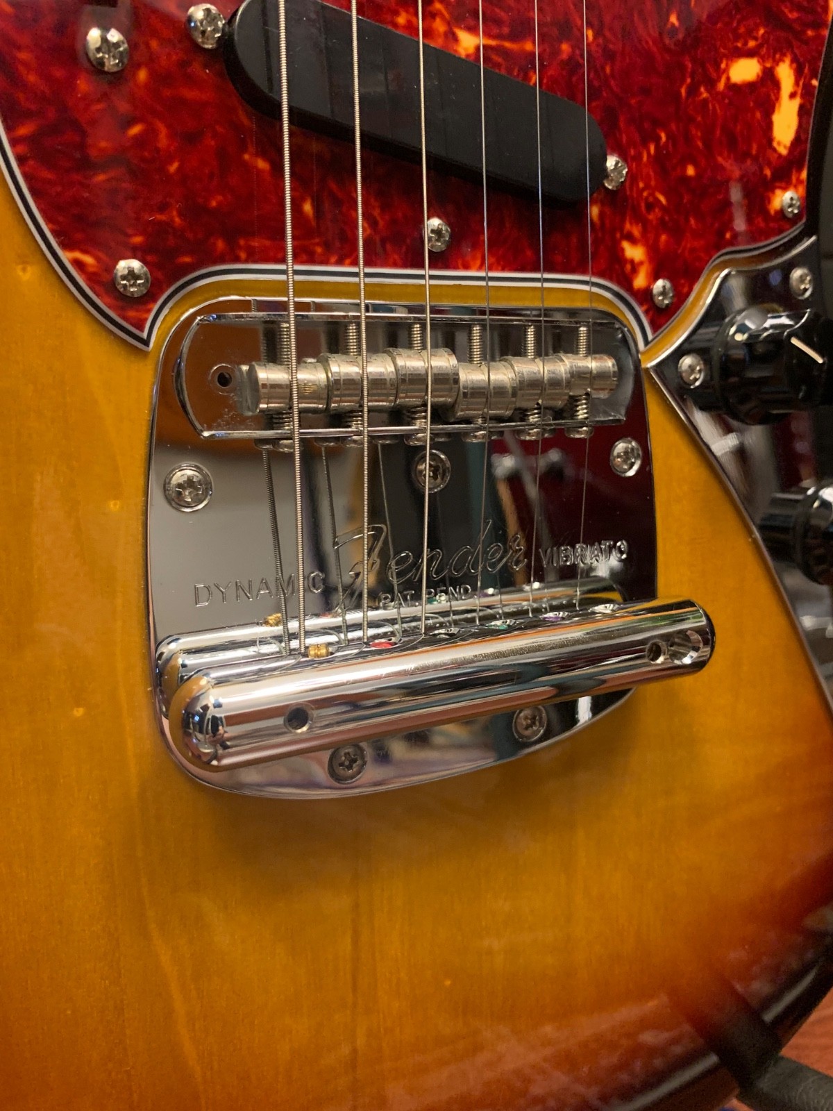 Fender Mustang MG-65 MIJ Sunburst Japan Excellent Condition