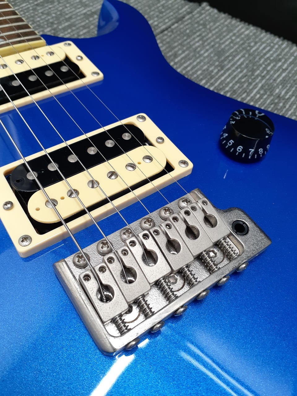 (PRS) SE STANDARD 24 Used Mahogany body Maple neck Rosewood fingerboard Blue