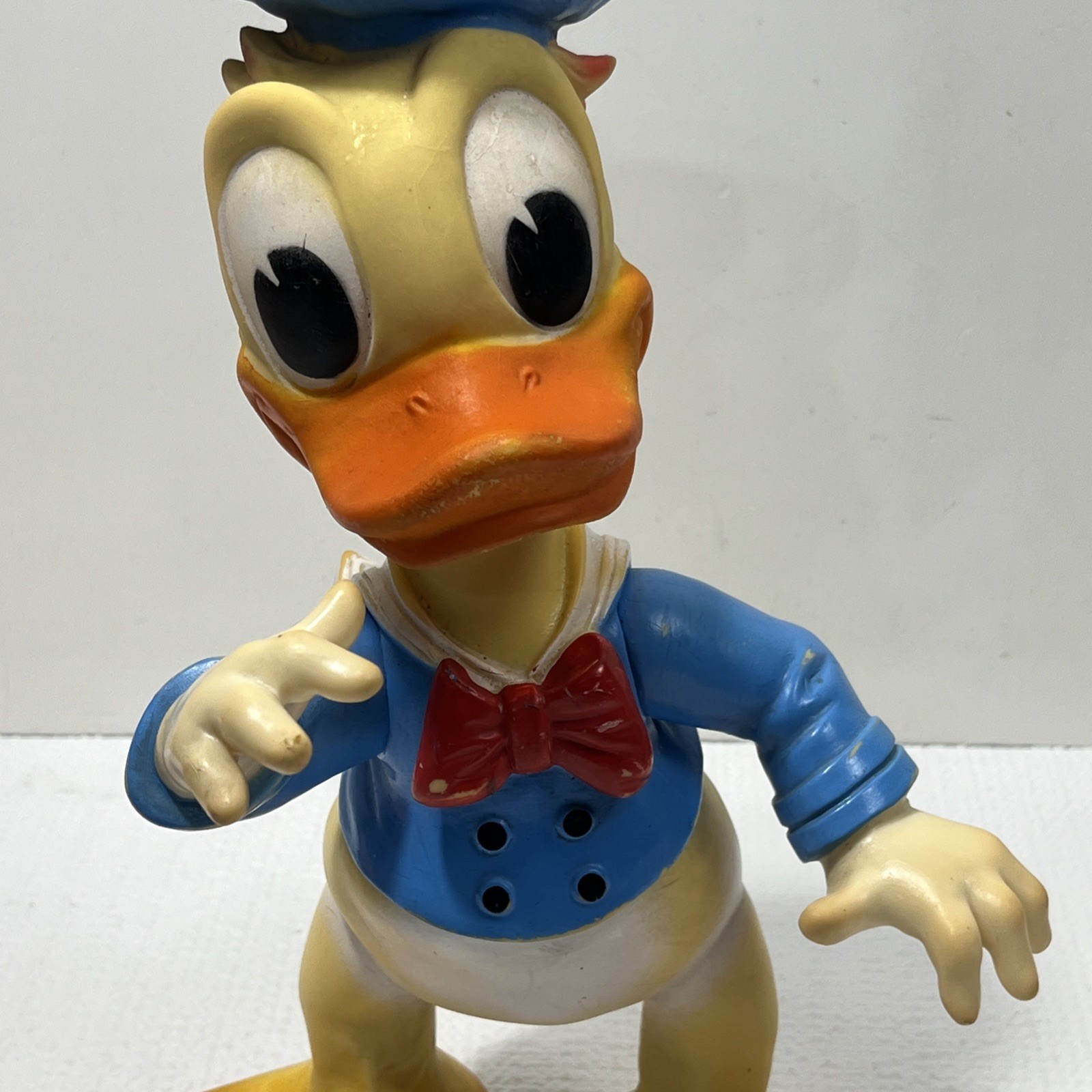 VINTAGE Disney Donald Duck Squeak Toy Large 10” LEDRAPLASTIC LEDRA 1962 Rare