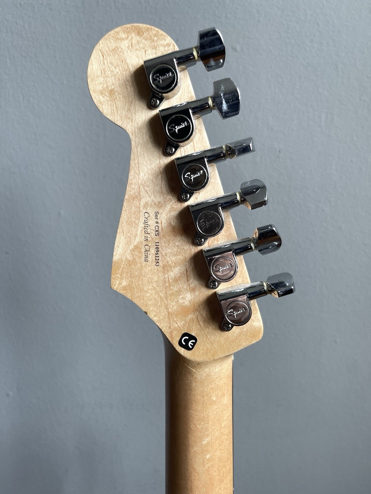 SQUIER SE Special Strat Electric Guitar Black Full Size Body Vintage CXS Squire