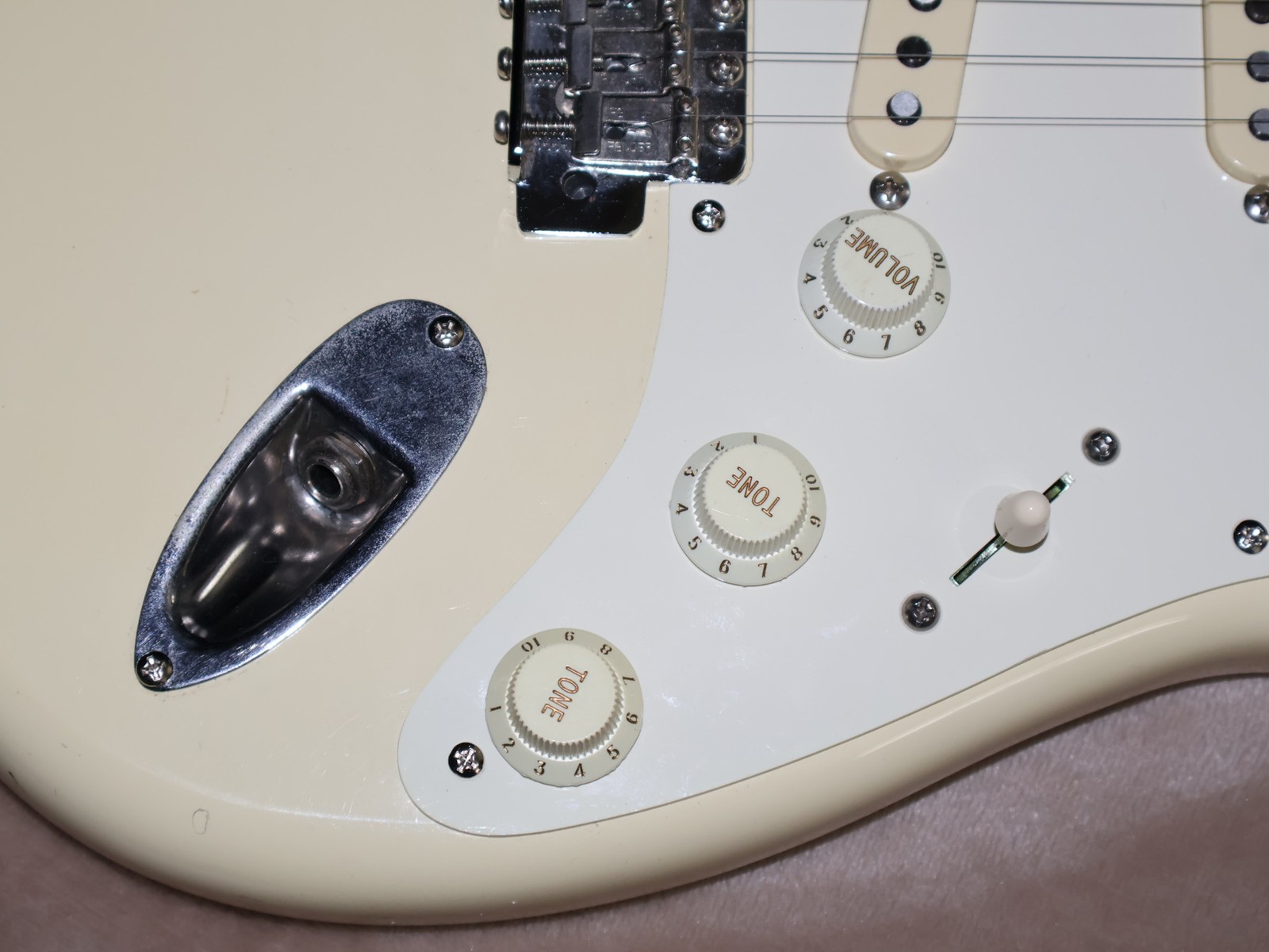 86-87 MIJ Japan Fender Squier Stratocaster ST-357 A Series Olympic White Gigbag!