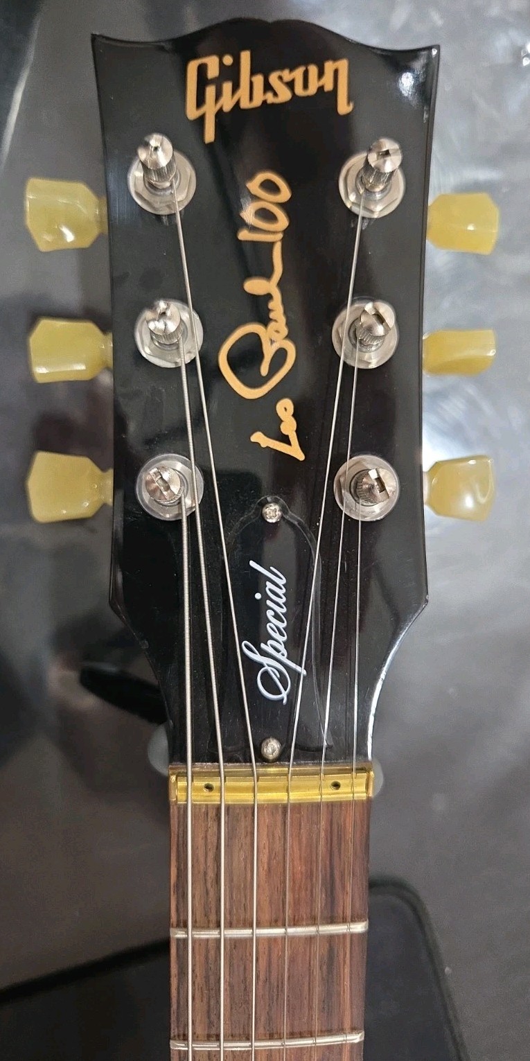 Gibson Les Paul 100 Special 2015 SG Cherry Finish G Force Tuners with Hard Case