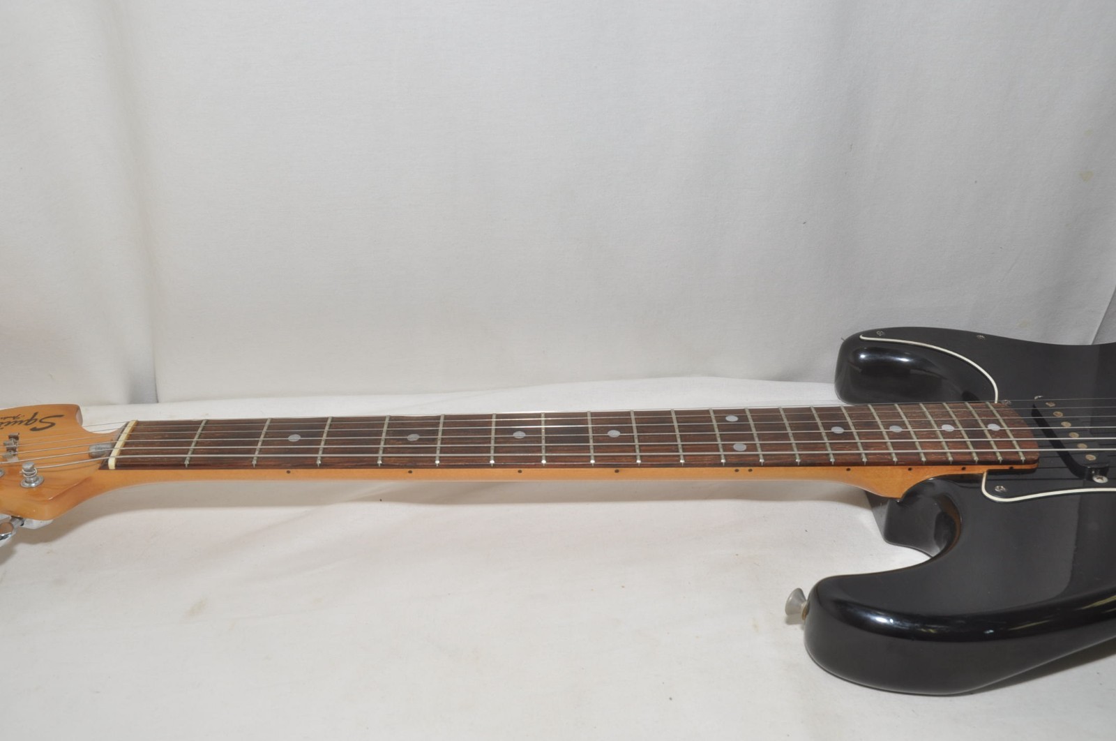 Fender Japan Squier ST72 Large Head Black Electric Guitar Ref No 7210