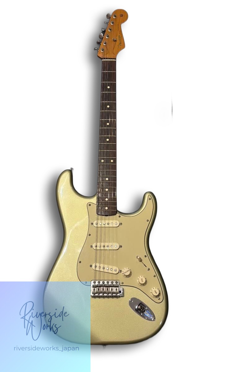 Price Reduced Fender Mexico Classic Player 60s Stratocaster Gold Rare