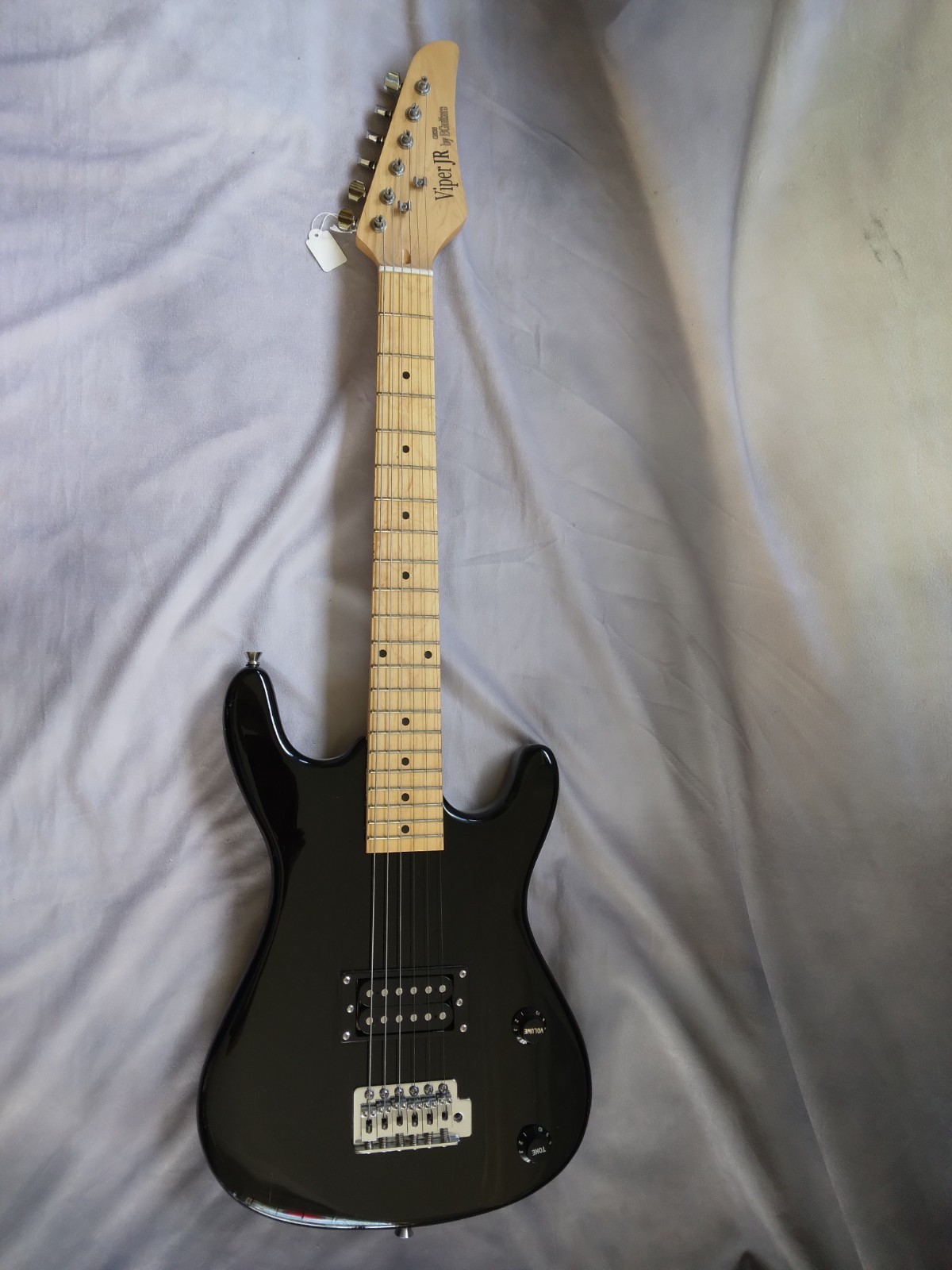 VIPER JUNIOR 3/4 Scale Travel or Children’s Electric Guitar Black Finish