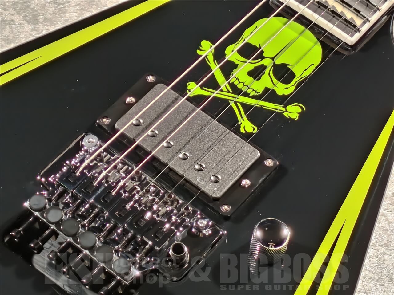 EDWARDS E-ALEXI GREENY Black Lime Green Pinstripe & Skull Tracking New