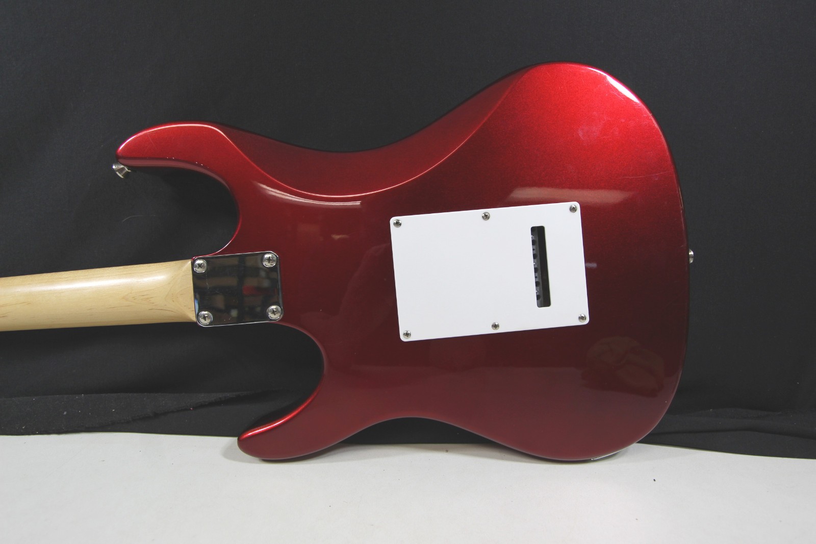 AXL Blood Red SRO Headliner AS-750 Right Hand Electric Guitar (07LE26EB)
