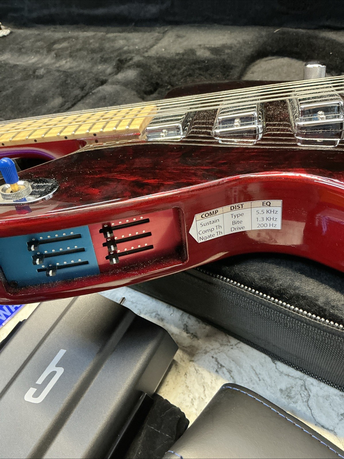 2011 Gibson Firebird X FBX-116 Resolution Complete w/ RIP SYSTEM OHSC BOX PAPERS