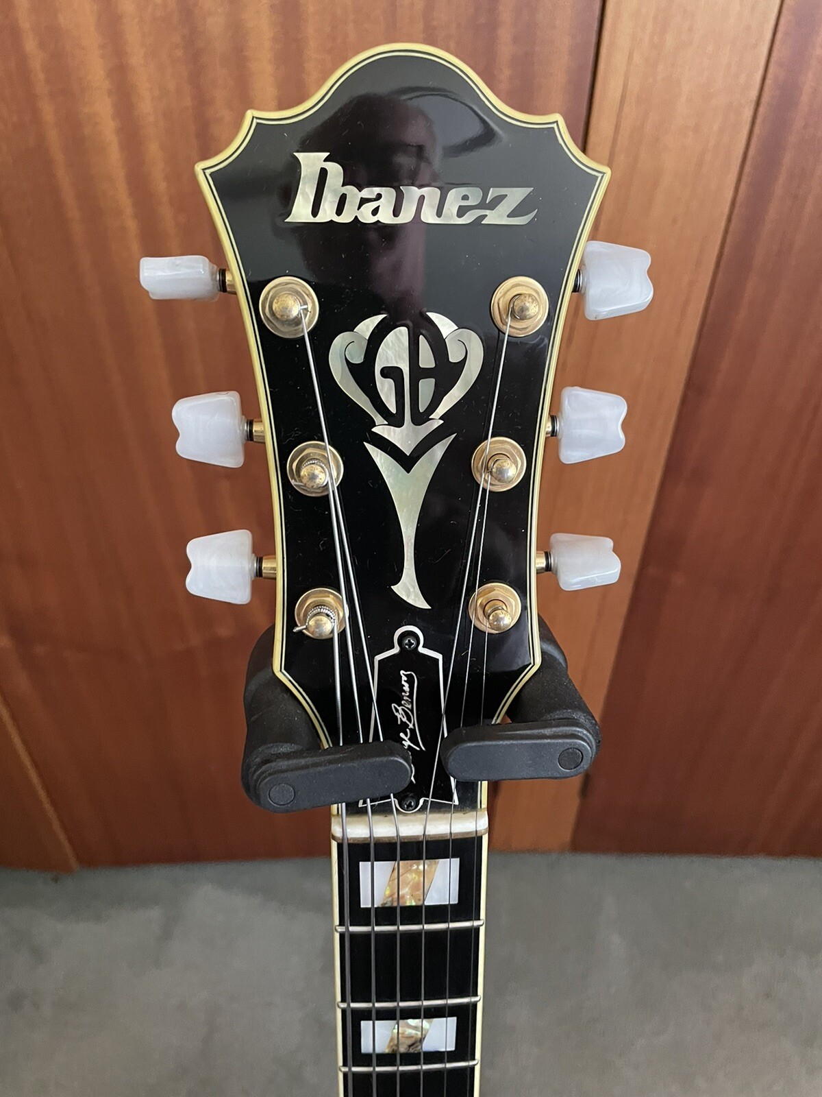 Ibanez George Benson Signature GB10.