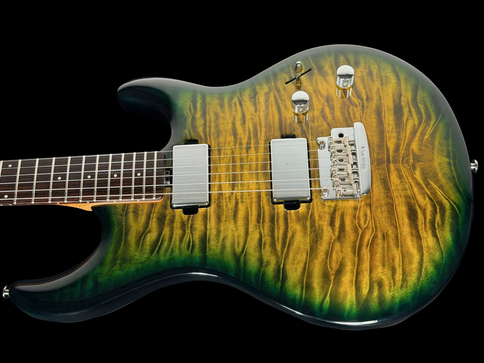 2023 ERNIE BALL MUSIC MAN LUKE IV QUILT TOP ~ GATOR BURST