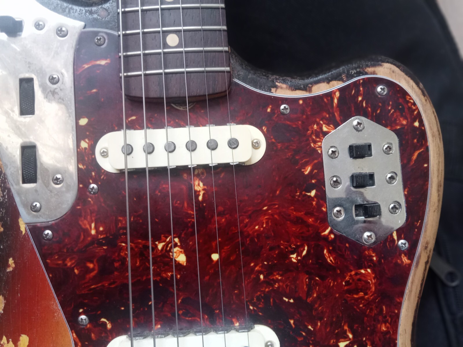 1963 Fender Jaguar Vintage Pre-CBS Offset Guitar Sunburst