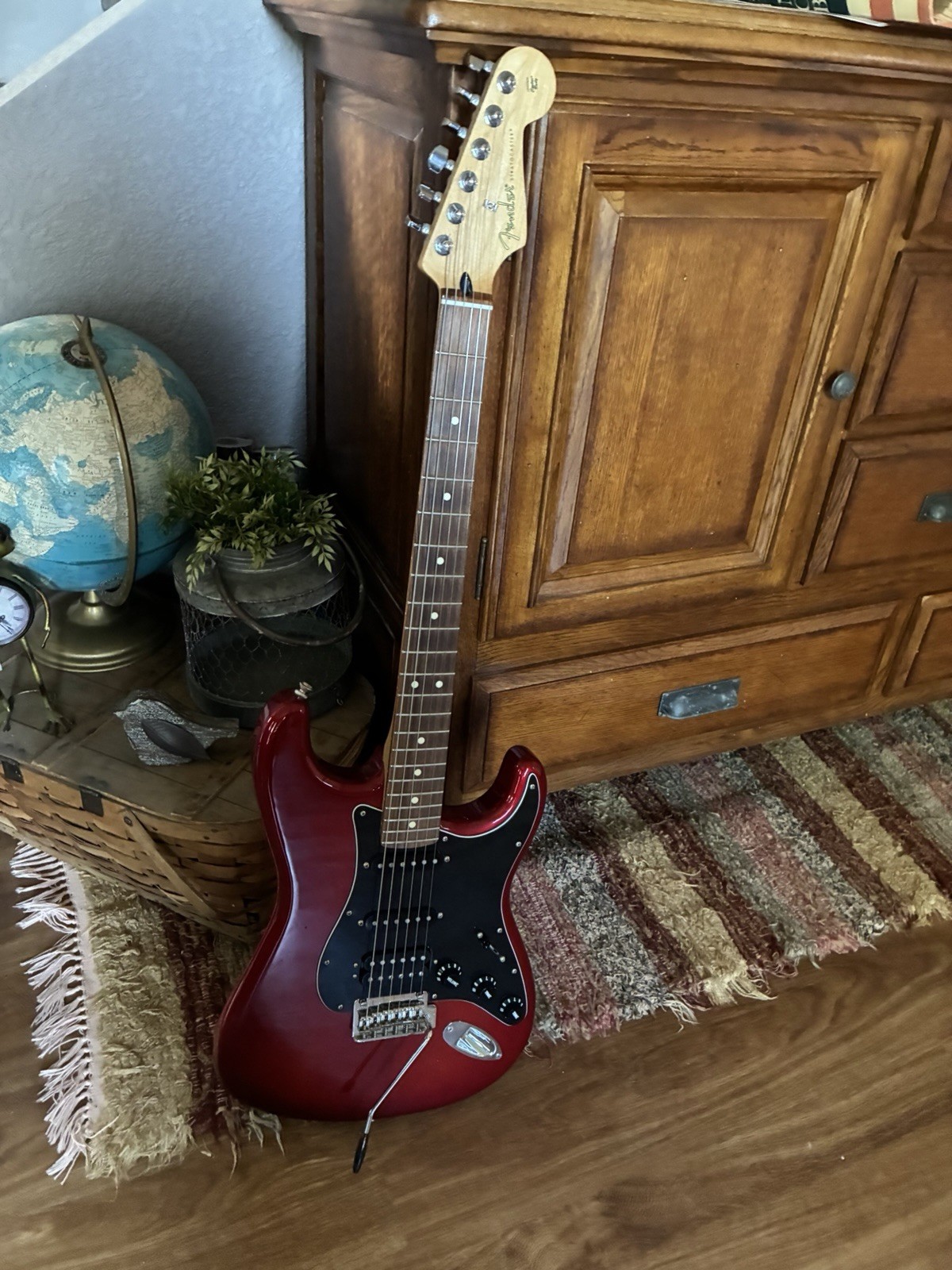 Fender Player II Stratocaster HSS Rosewood Limited-Edition Electric Guitar