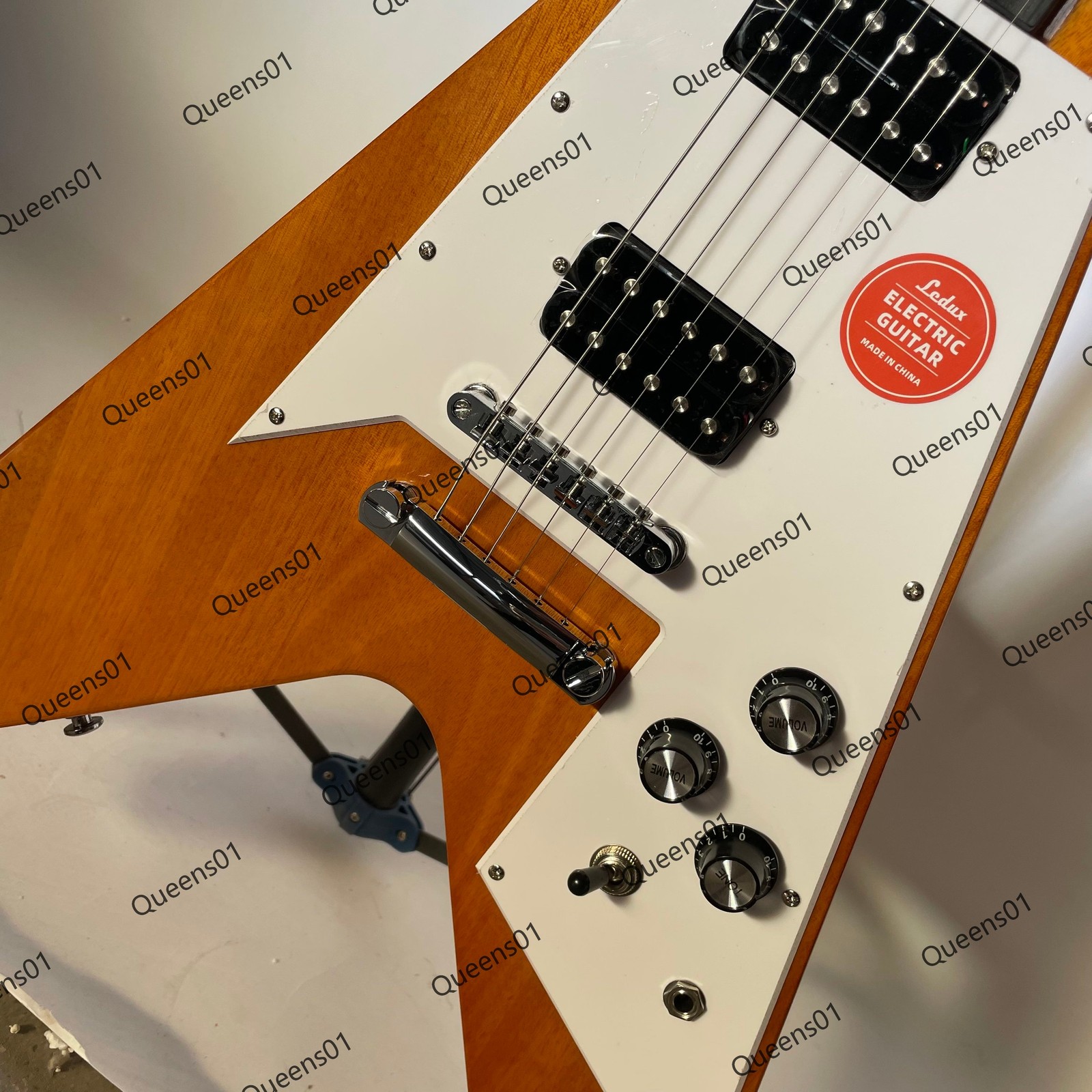 New Electric Guitar White Pickguard Chrome Hardware Mahogany Body&Neck US Stock