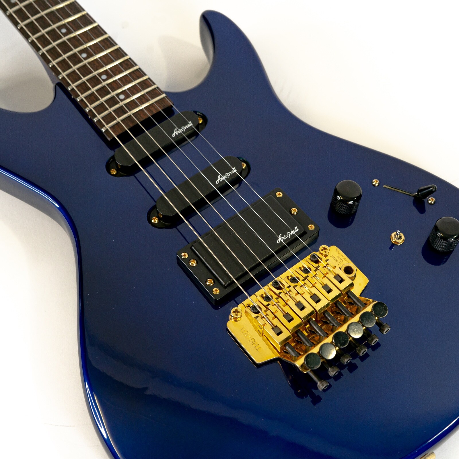90s Aria Pro II Vanguard VA-553 – Metallic Blue
