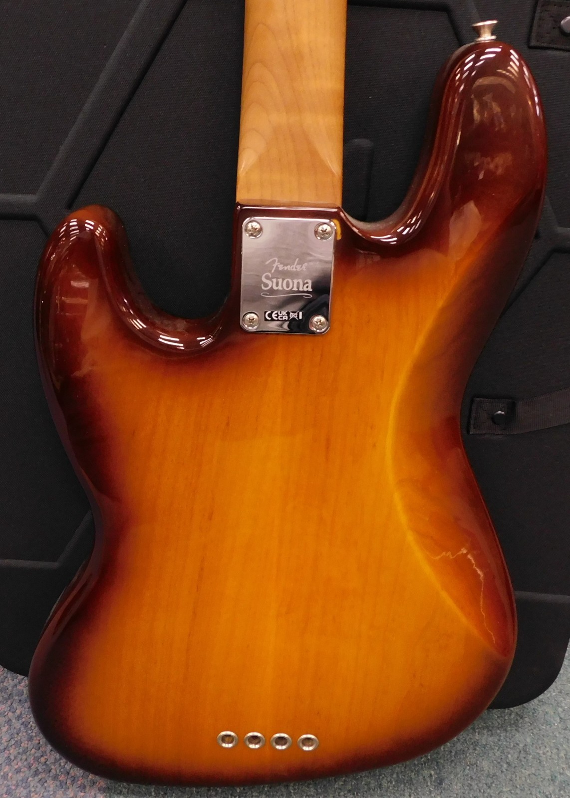 Fender Limited Edition Suona Jazz Bass Thinline – Ebony Fingerboard Violin Burst