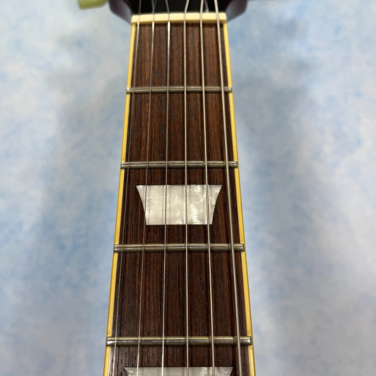 Grass Roots by ESP G-LP-50S/LH Lefty Flame Top Honeyburst Les Paul