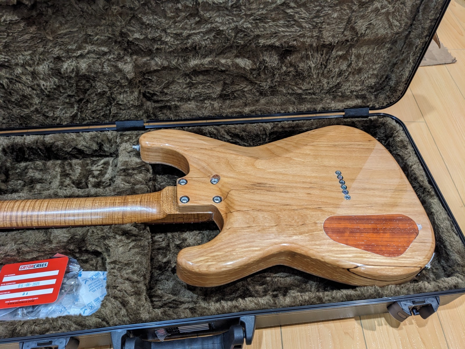 Nicholas Guitars Custom Strat – Seymour Duncan ’78 Humbuckers – Roasted Maple