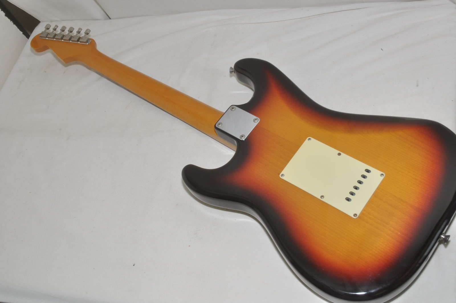 Fender Japan ST62-70TX 3TS CRAFTED Electric Guitar Ref No 7642