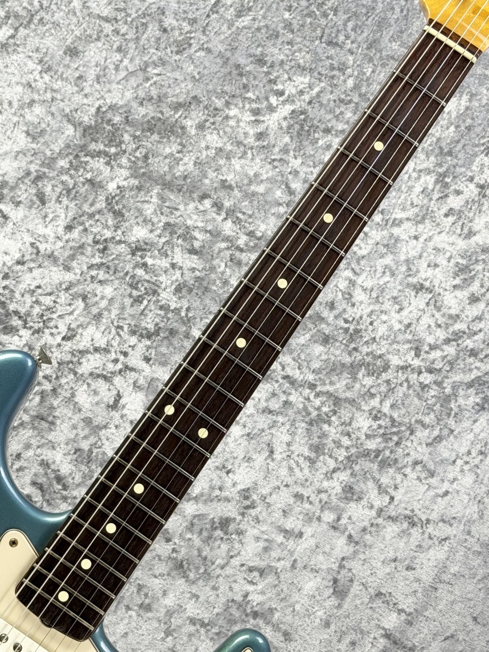 Fender American Vintage 1962 Stratocaster Thin Lacquer Lake Placid Blue [AUTH]
