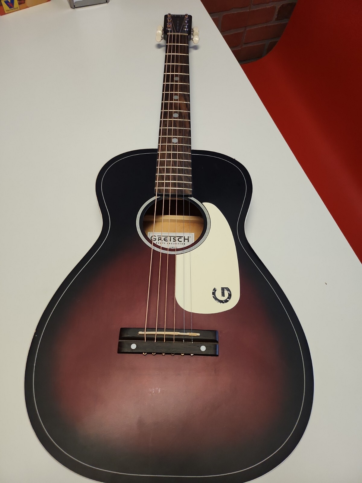 Gretsch G9500 Jim Dandy Flat Top – Vintage Sunburst