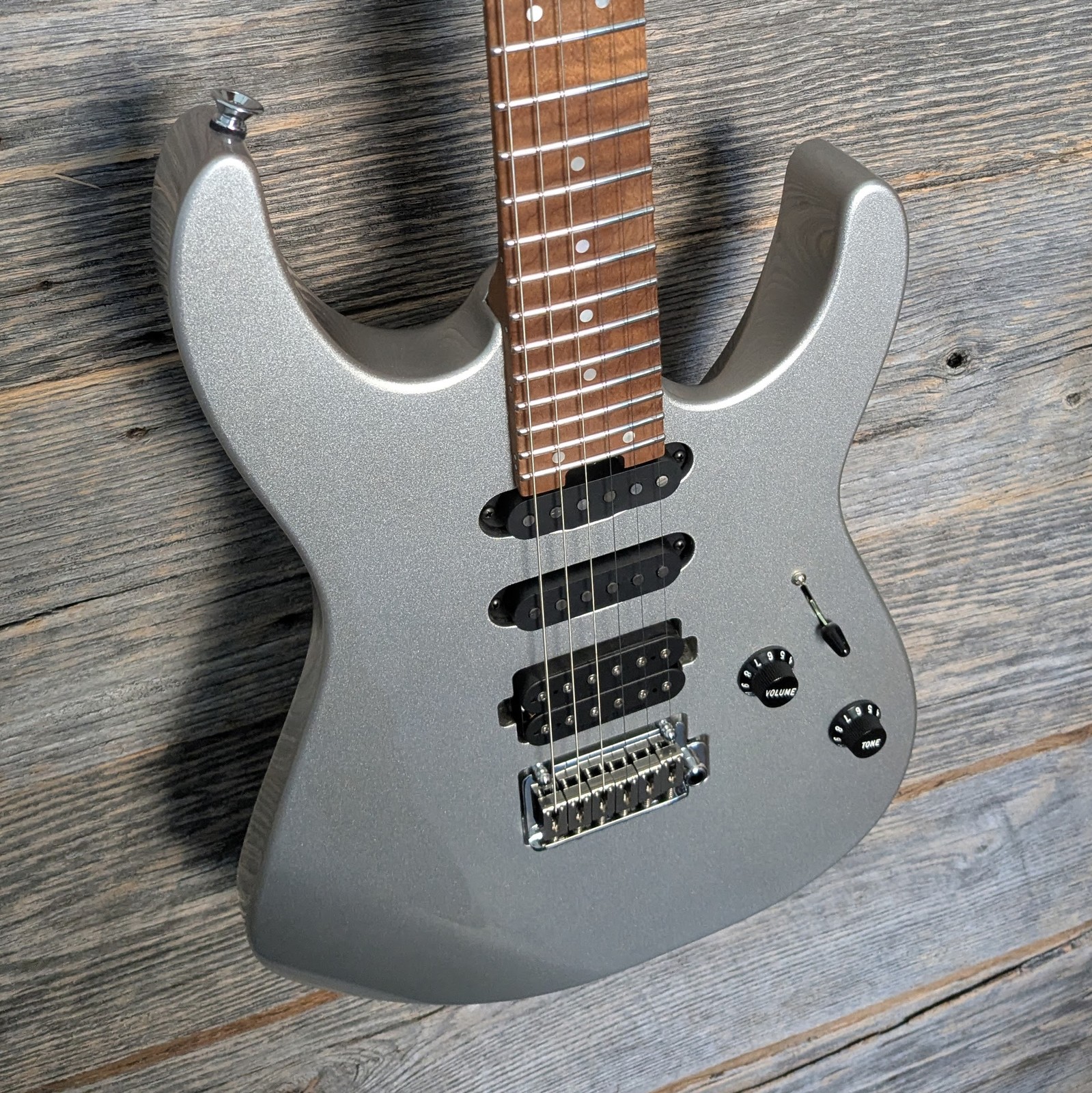 Charvel USA Select DK24 HSS Electric Guitar – Quicksilver