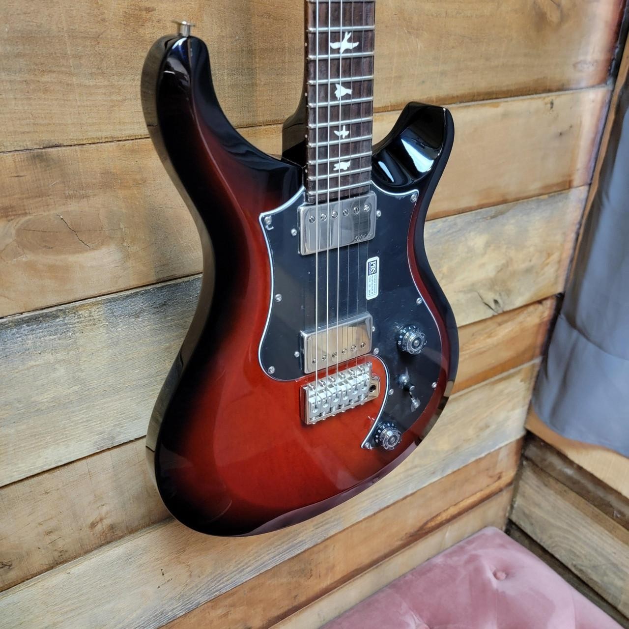 *DEMO* PRS S2 Standard 22 – Scarlet Sunburst w/ Gig Bag