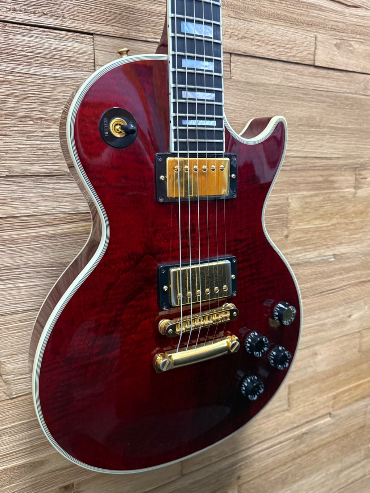 Gibson Les Paul Custom Premium Plus Guitar 1999- USA- Wine Red Flame Top w/OHSC