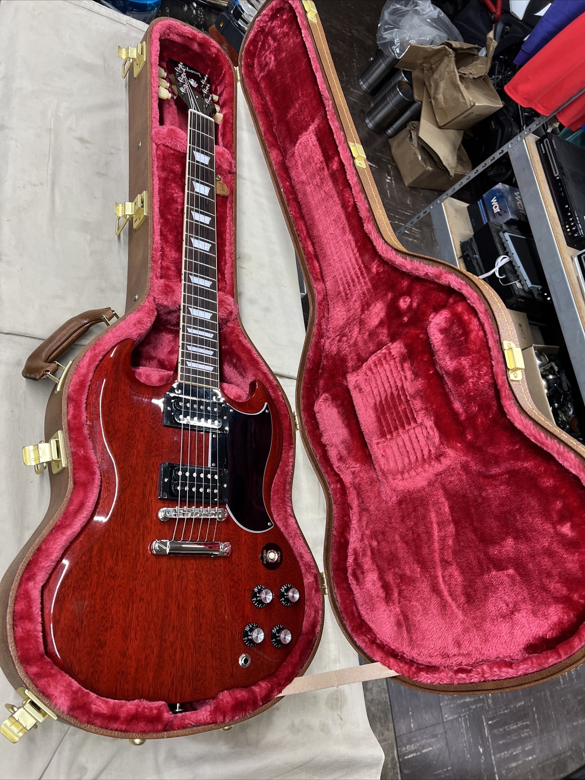2020 Gibson SG Standard 61 Vintage Cherry Electric Guitar made In Nashville Demo