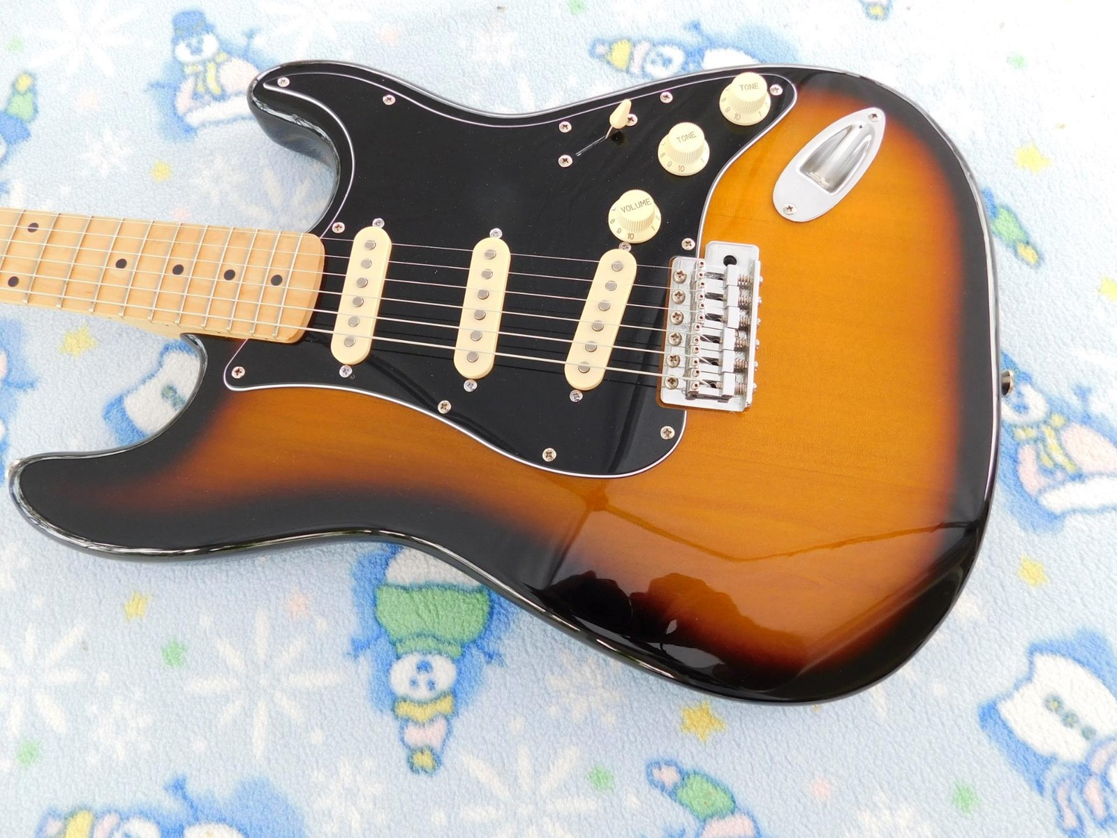 Squier “Custom Shack ” Strat, Alnico 5 Pickups, Custom Wiring,Capacitor Upgrade