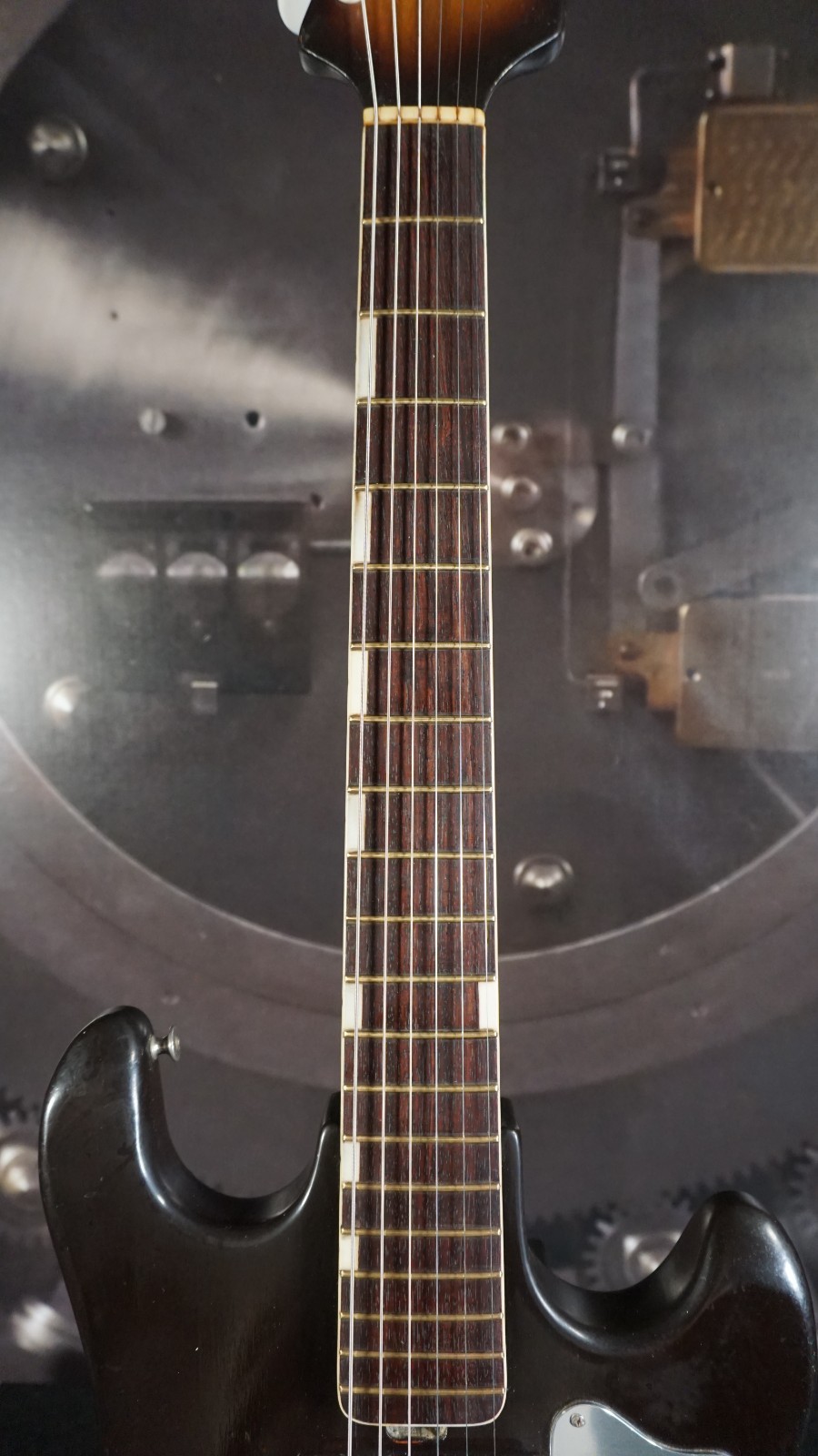 Belltone WG-3T 1960s – Tobacco Burst