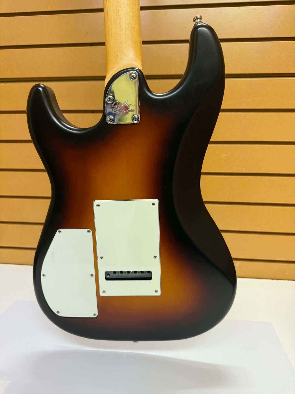 Godin Session/2016/Vb/Electric Guitar/Strat Type/Sunburst Type/Ssh/Synchro Type/