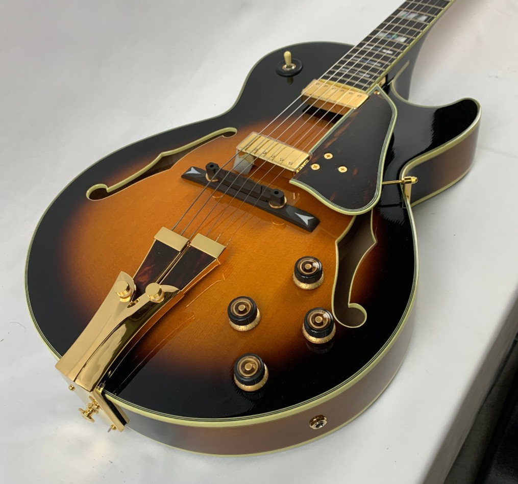 Ibanez George Benson GB10 Signature Hollowbody Brown Sunburst + Case BS GB10BS