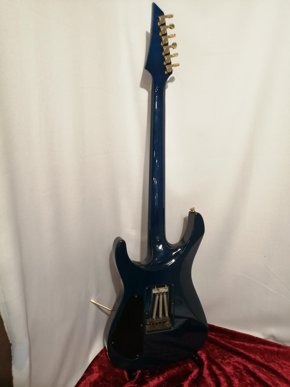 GROVER JACKSON SOLOIST SEE THROUGH BLUE Used Electric Gutiar