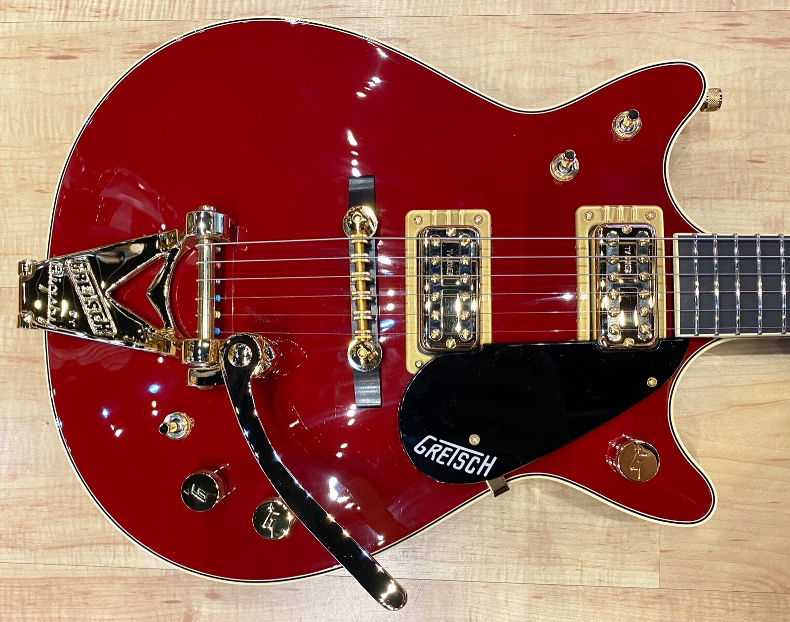 Gretsch G6131T-62 Vintage Select ’62 Jet Firebird with Bigsby (Firebird Red)