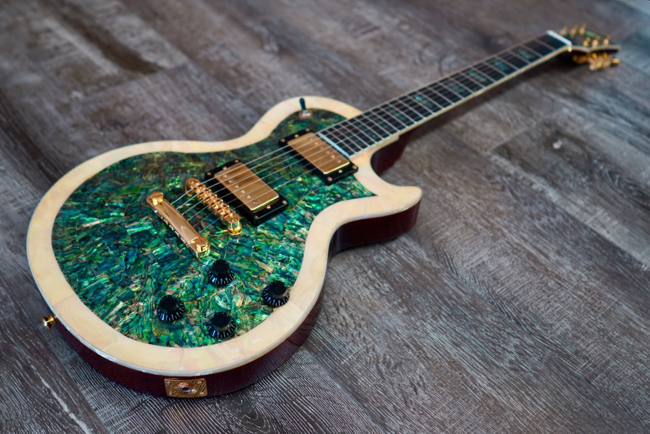 AIO Wolf WLP 750T Abalone Electric Guitar