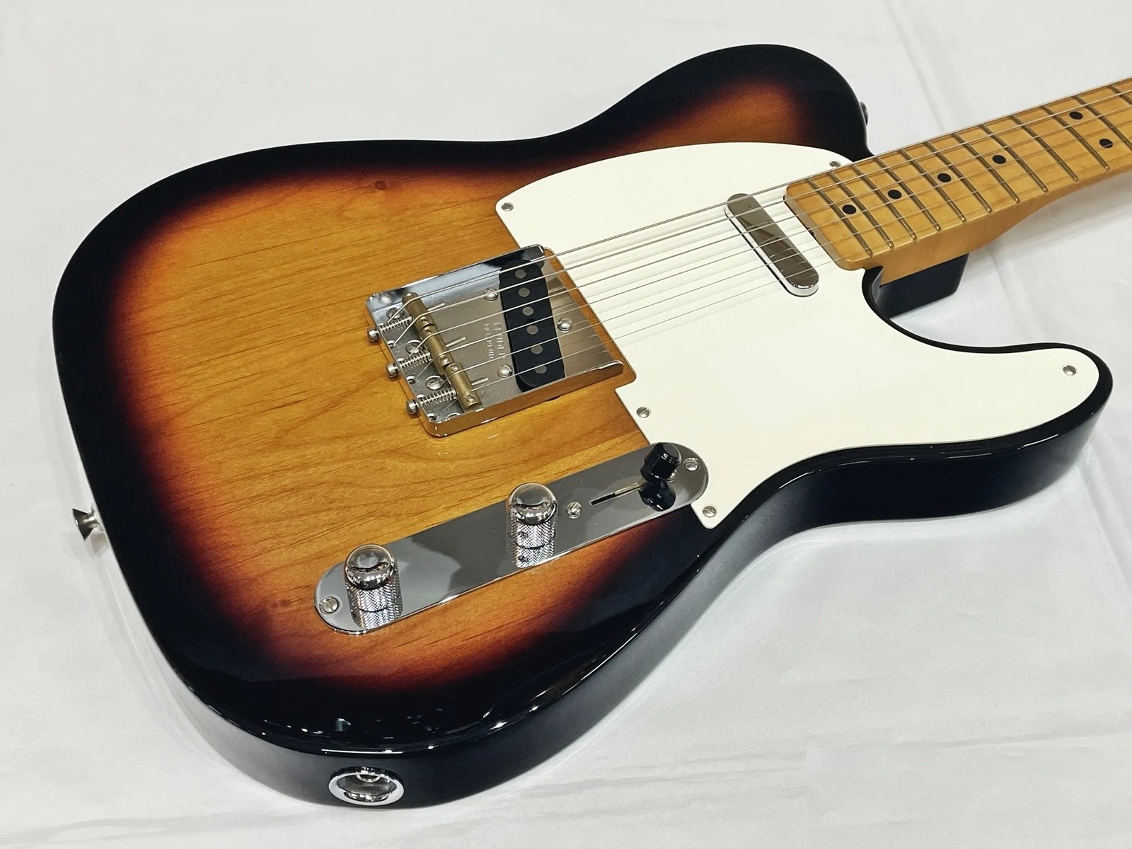 Fender Vintera II 50s NOCASTER Used Alder body Rosewood fingerboard w/Soft case