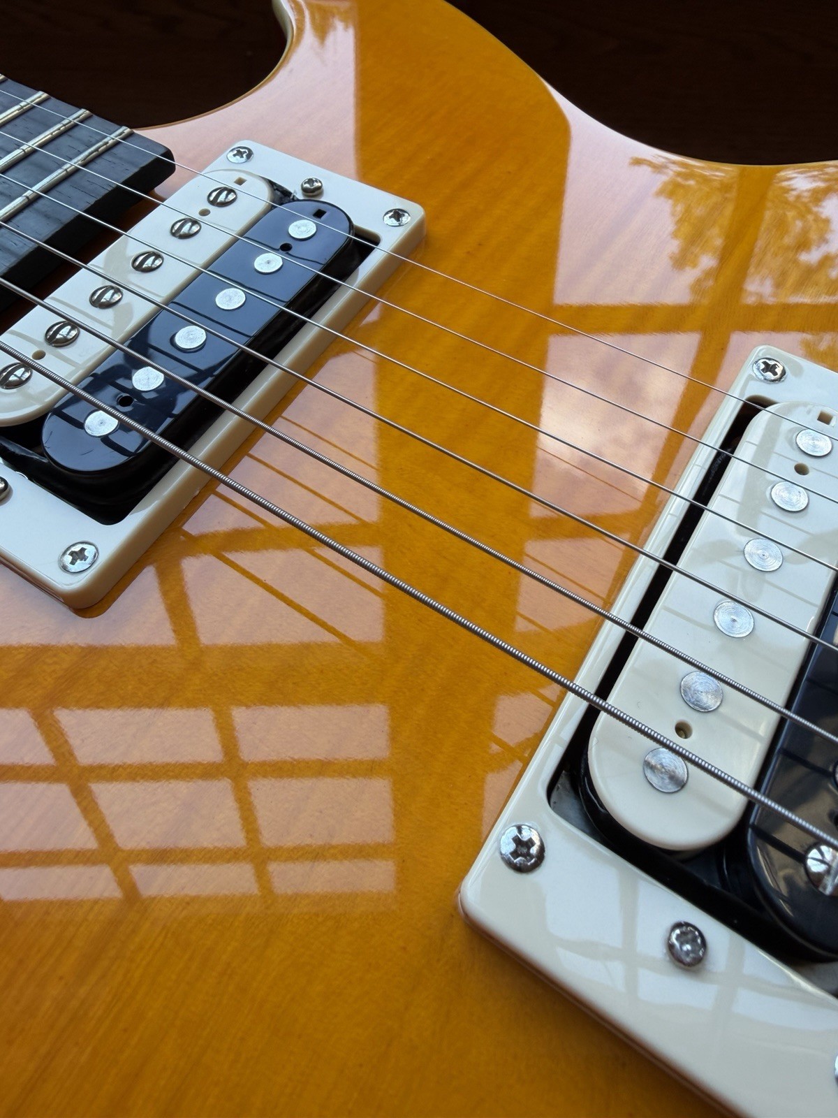 Epiphone “AFD” Slash Les Paul Special II Outfit – Appetite Amber