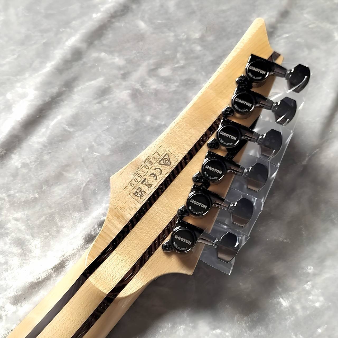 Ibanez / RG8570 BRE j.custom Black Rutile Japanese-made Electric Guitar