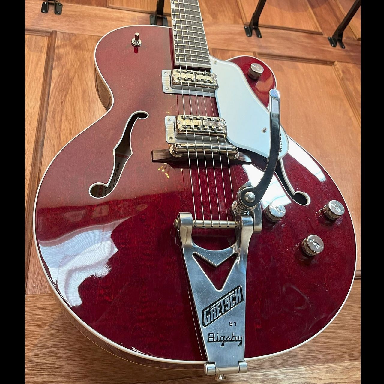 Gretsch G6119T Players Edition Tennessee Rose Safe delivery from Japan
