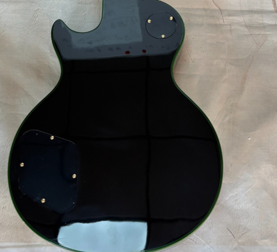 Metallic Green LP Style Electric Guitar Rosewood Fretboard Gold Hardware