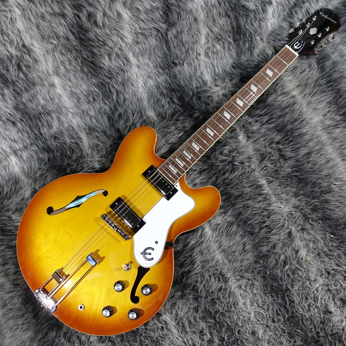Riviera Frequensator Tailpiece Royal Tan