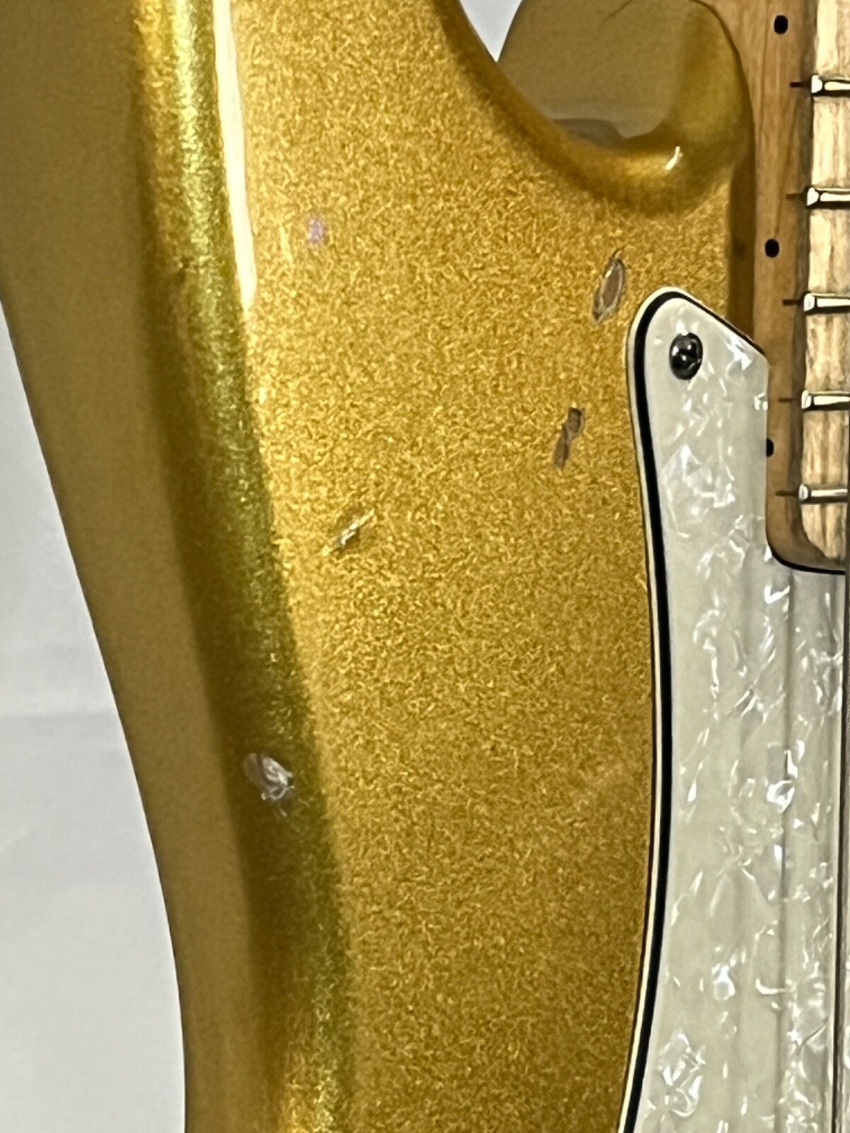 Gold Blink182 Inspired Tom Delonge Replica Strat Setup w/ Invader-style pickup