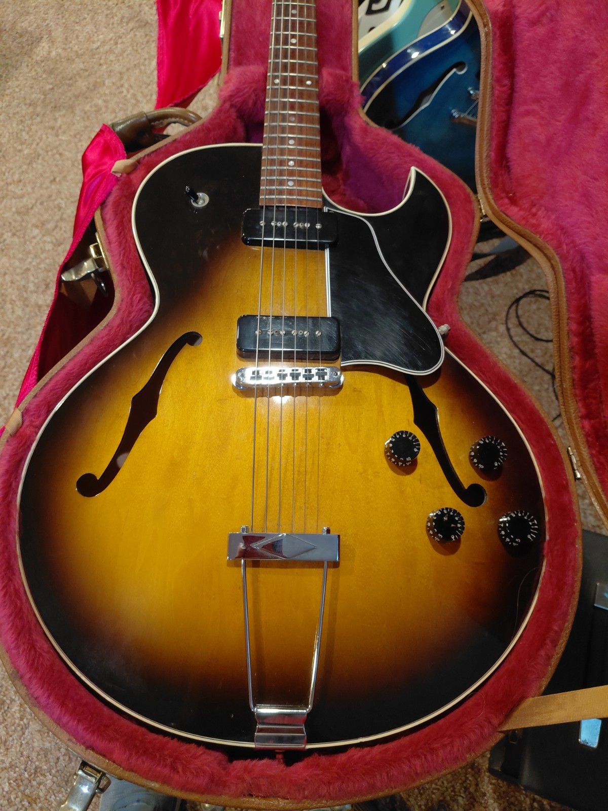 gibson es 135 guitar