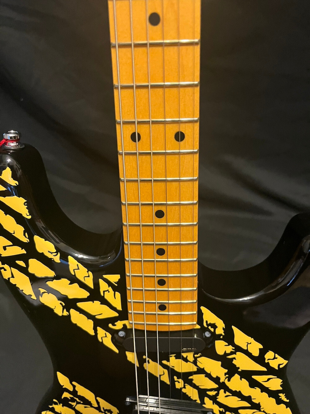 Godin Honeymoon Suite Derry Grehan Signature Tread 1-Tread Custom Graphic Guitar