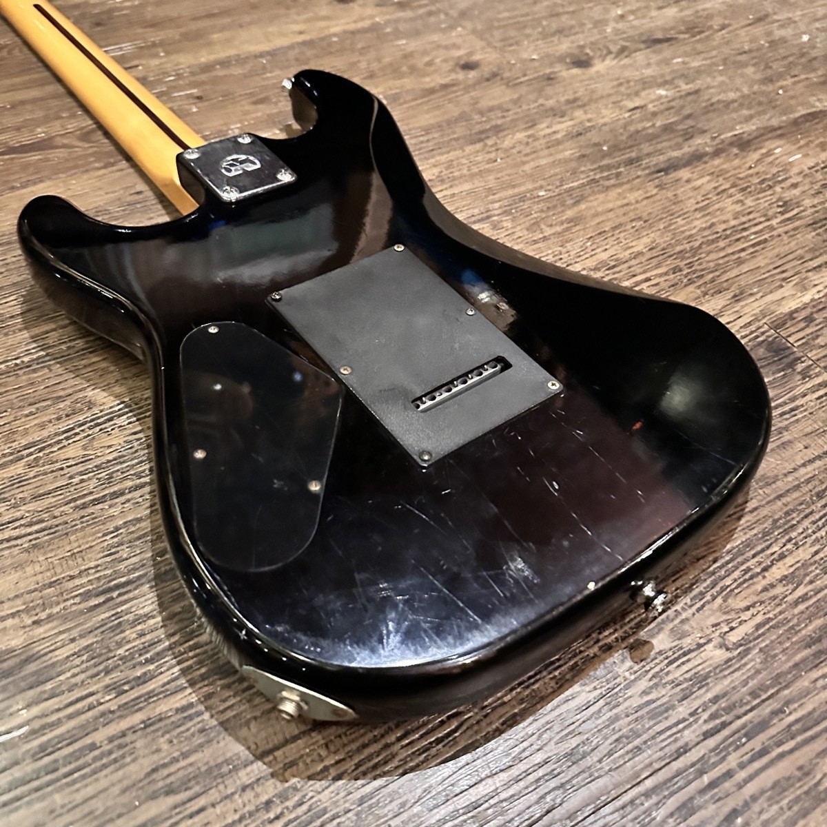 Hondo Stratocaster Electric Guitar, Shabby Distortion, Cleaned, Ready to Play