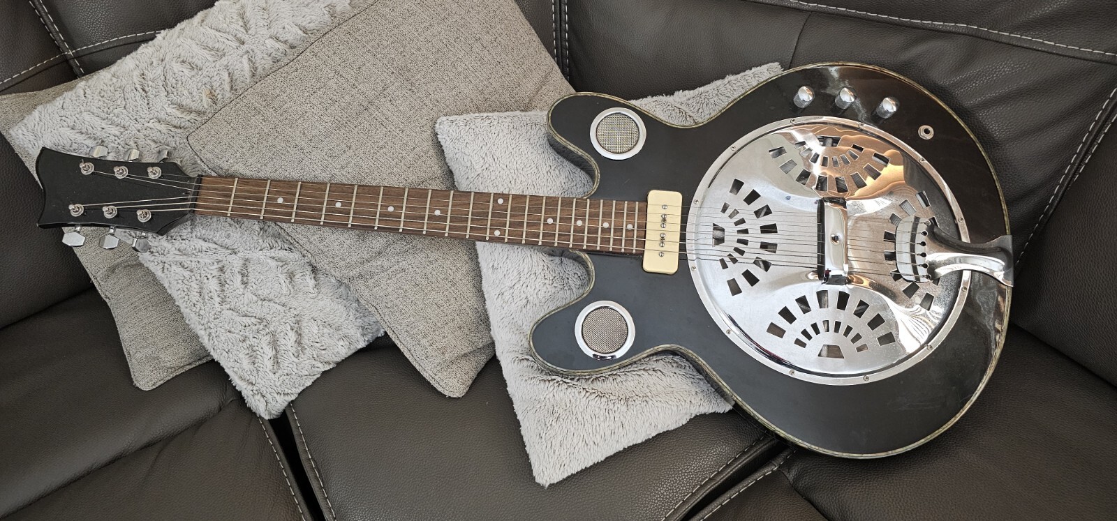 EASTWOOD SIDEJACK DLX GUITAR (P24014807)