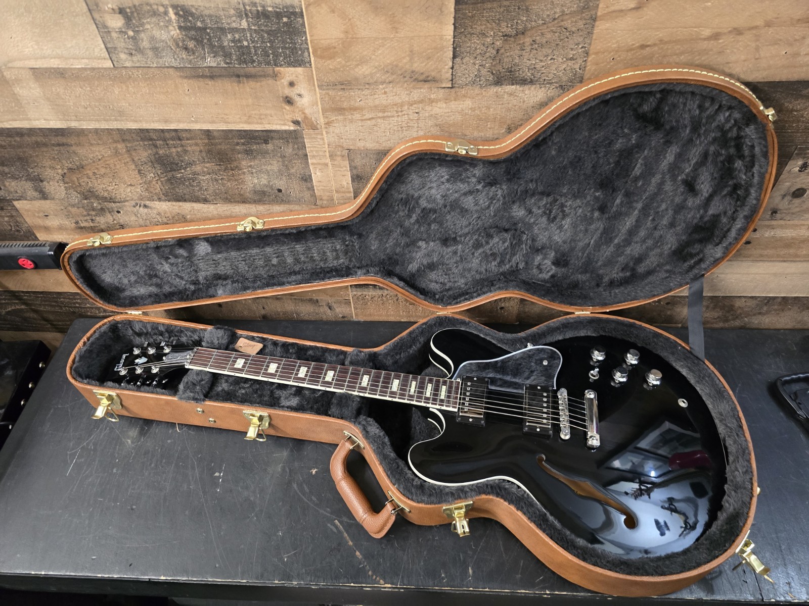 2018 Gibson Memphis ES-335 HP Semi Hollow High Performance W/Ohsc. 8.5 Lb
