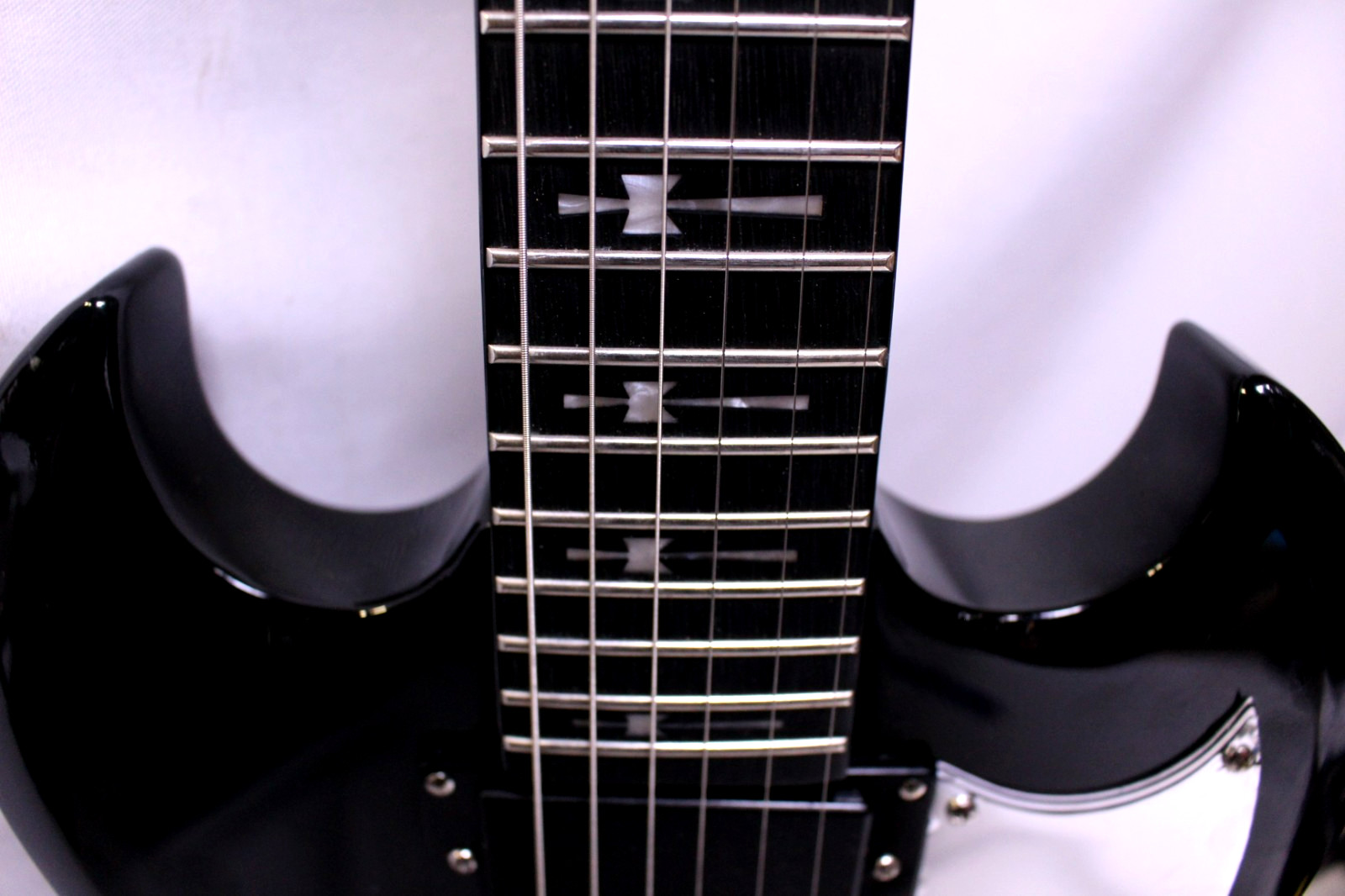 Tony Iommi name SG style with boost