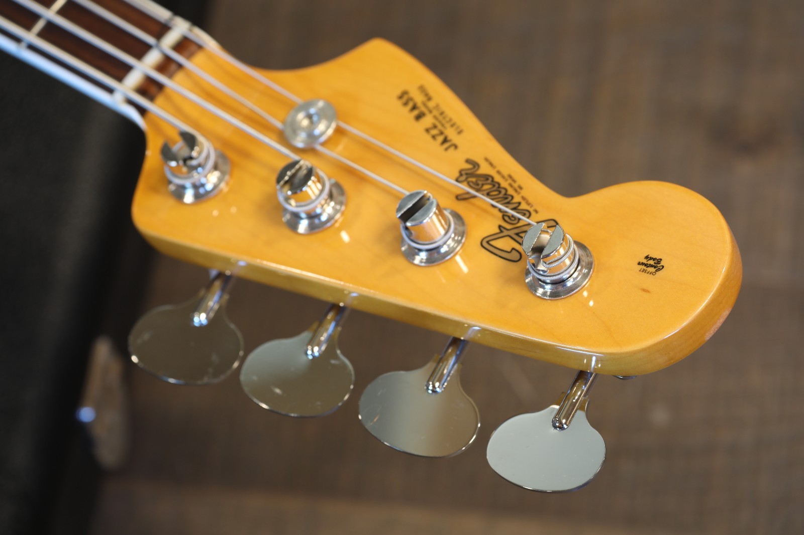 Lefty! 2022 Fender American Vintage II Precision Bass Sunburst + COA OHSC
